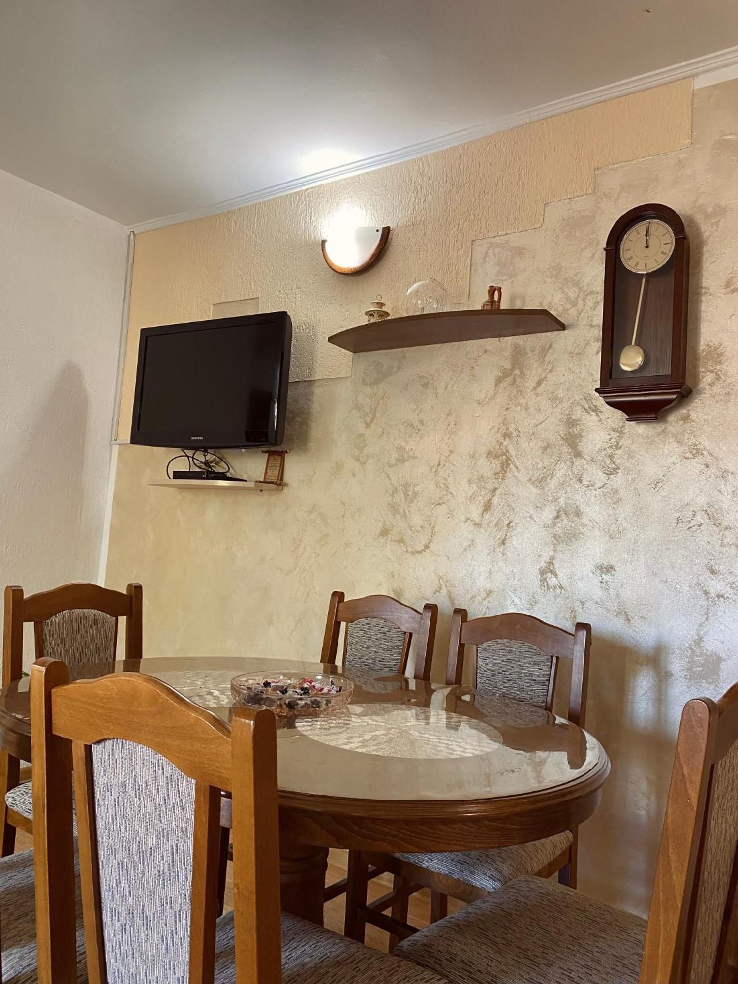 Apartman Konatar Cetinje Buitenkant foto